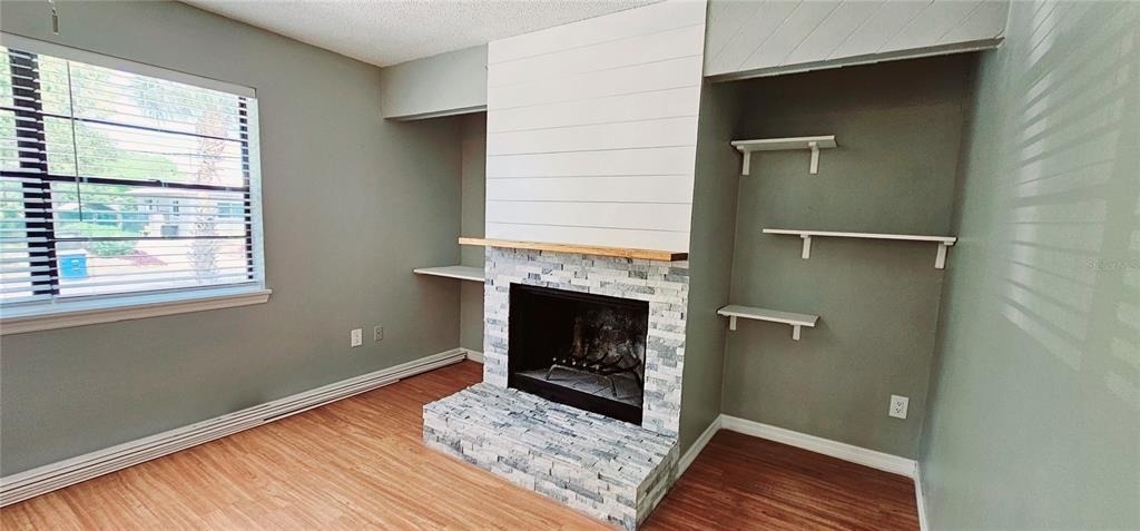 317 Pleasant Street - Photo 6