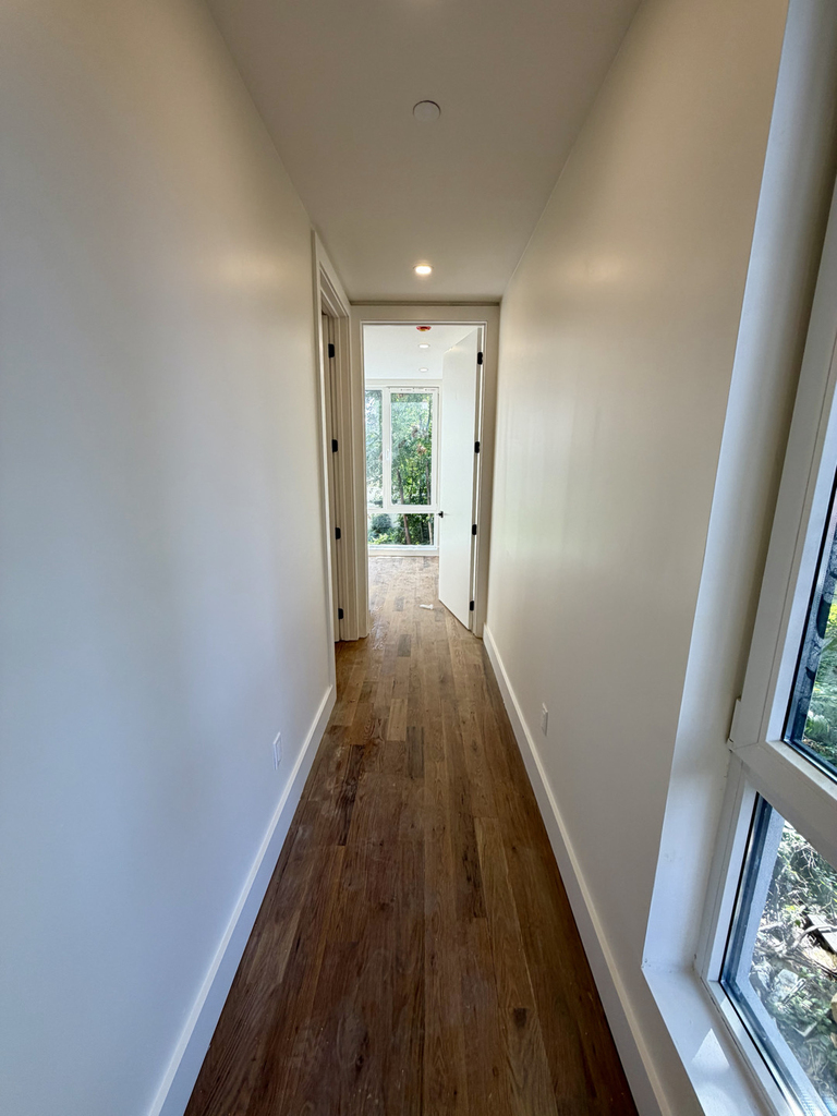 3092 Farragut rd - Photo 5