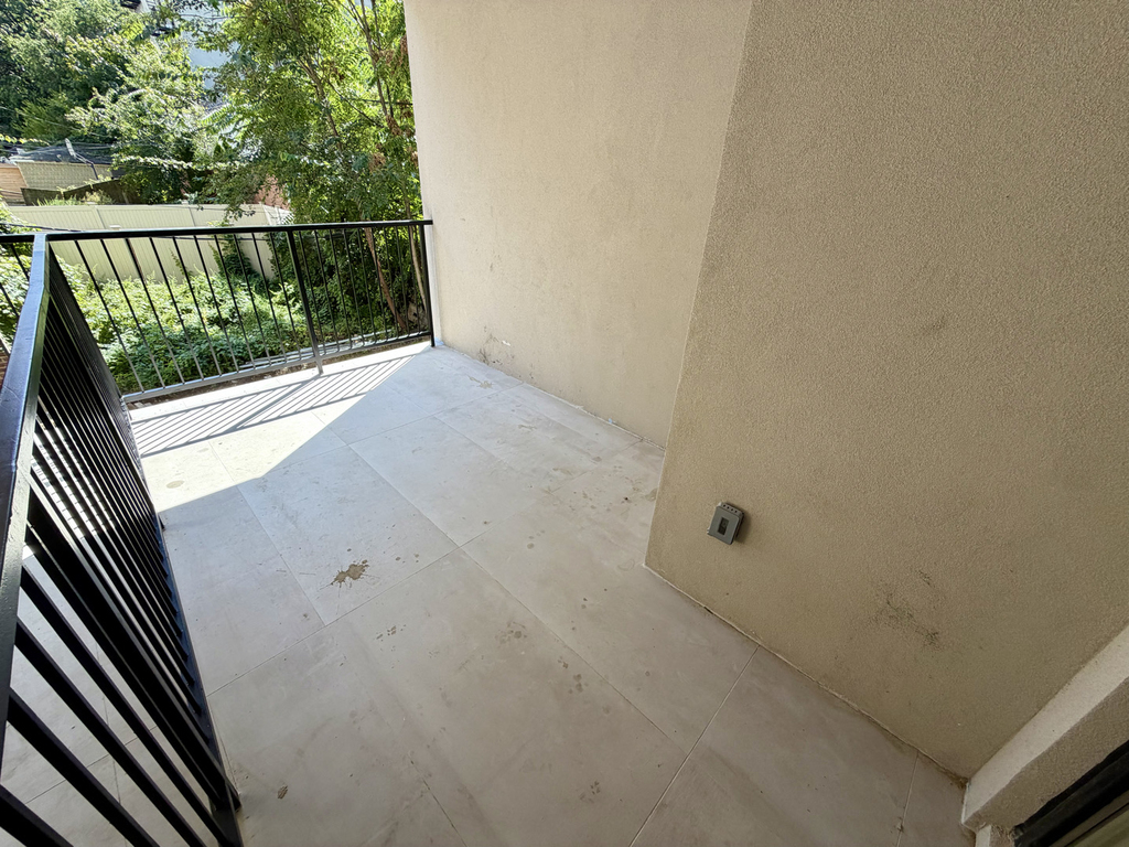 3092 Farragut rd - Photo 8