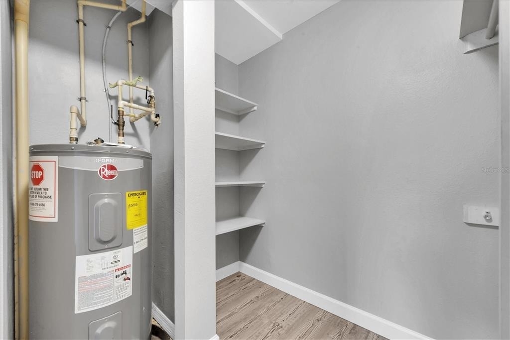 406 W Cedar Street - Photo 16