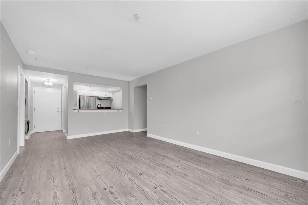 406 W Cedar Street - Photo 3