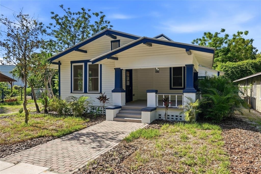 511 E Frances Avenue - Photo 1