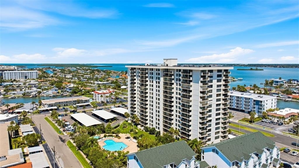 400 Island Way - Photo 42