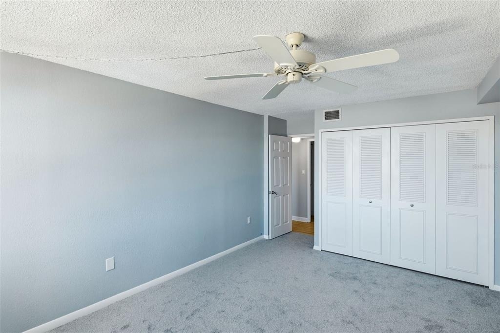 400 Island Way - Photo 15