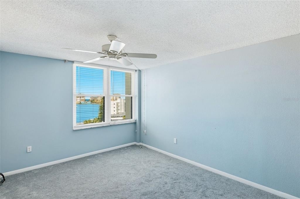 400 Island Way - Photo 16