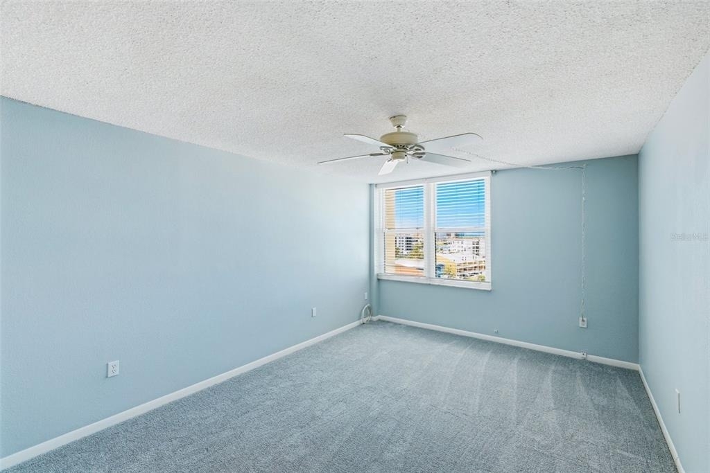 400 Island Way - Photo 25