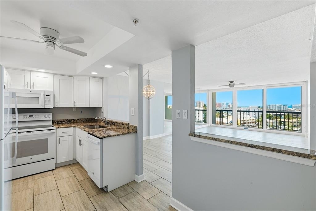 400 Island Way - Photo 9