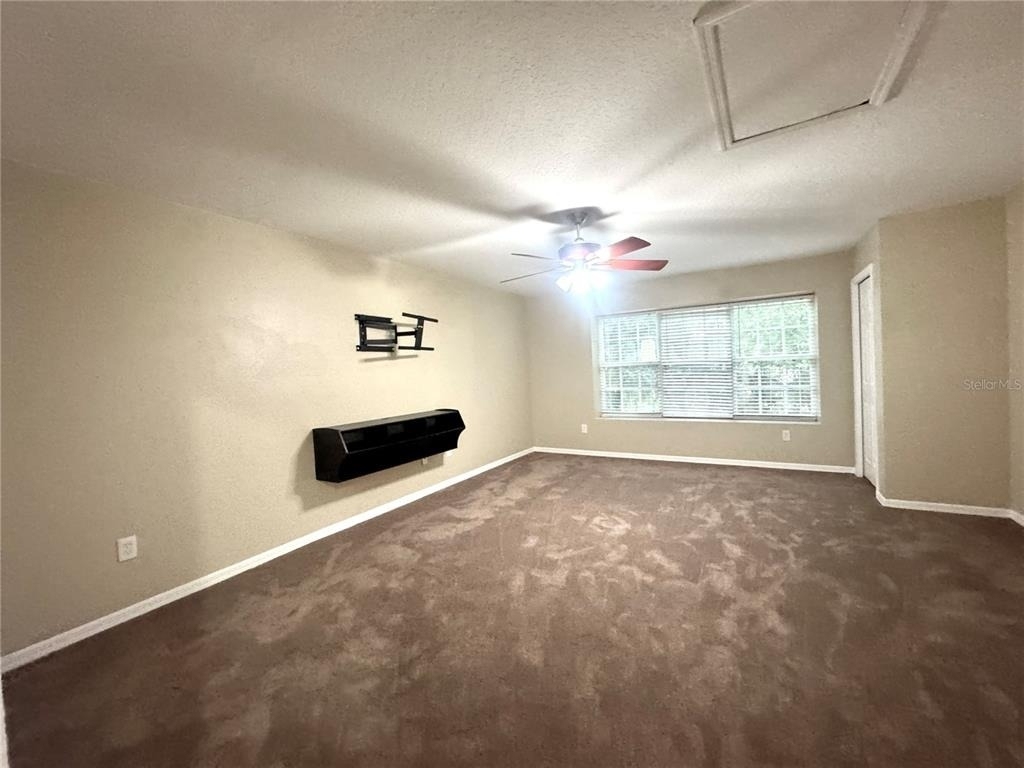 2800 Countryside Boulevard - Photo 39
