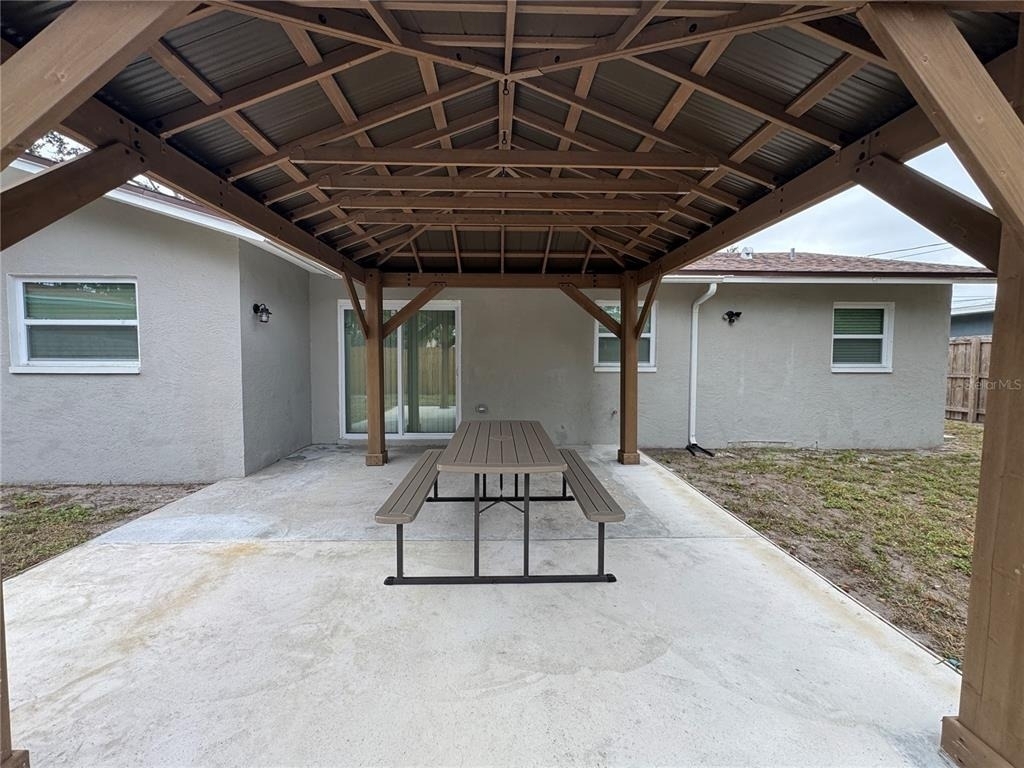 1122 Tangerine Street - Photo 28