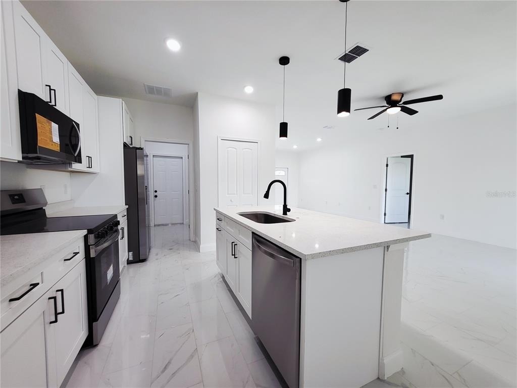 1098 Hammacher Avenue Sw - Photo 6
