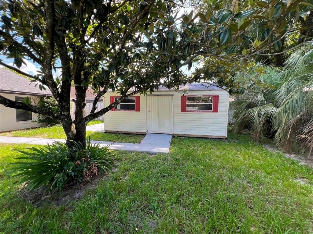 8936 Rose Hill Drive - Photo 6