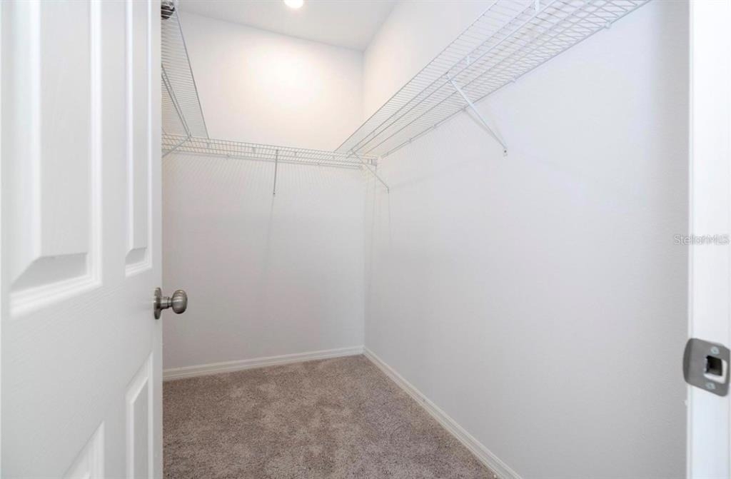 646 Desmoines Court - Photo 7