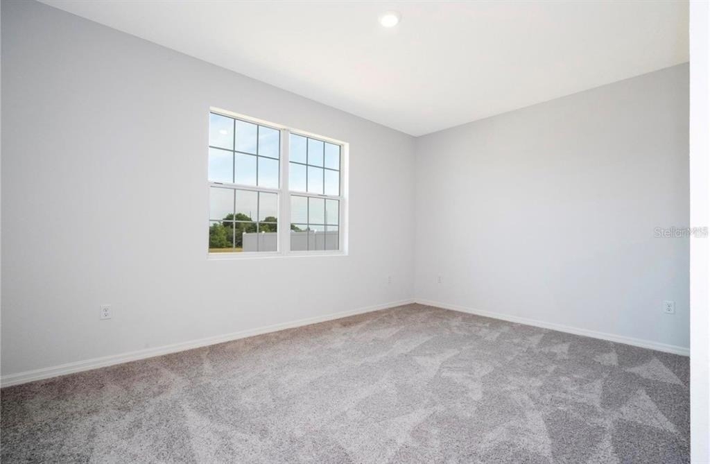 646 Desmoines Court - Photo 11