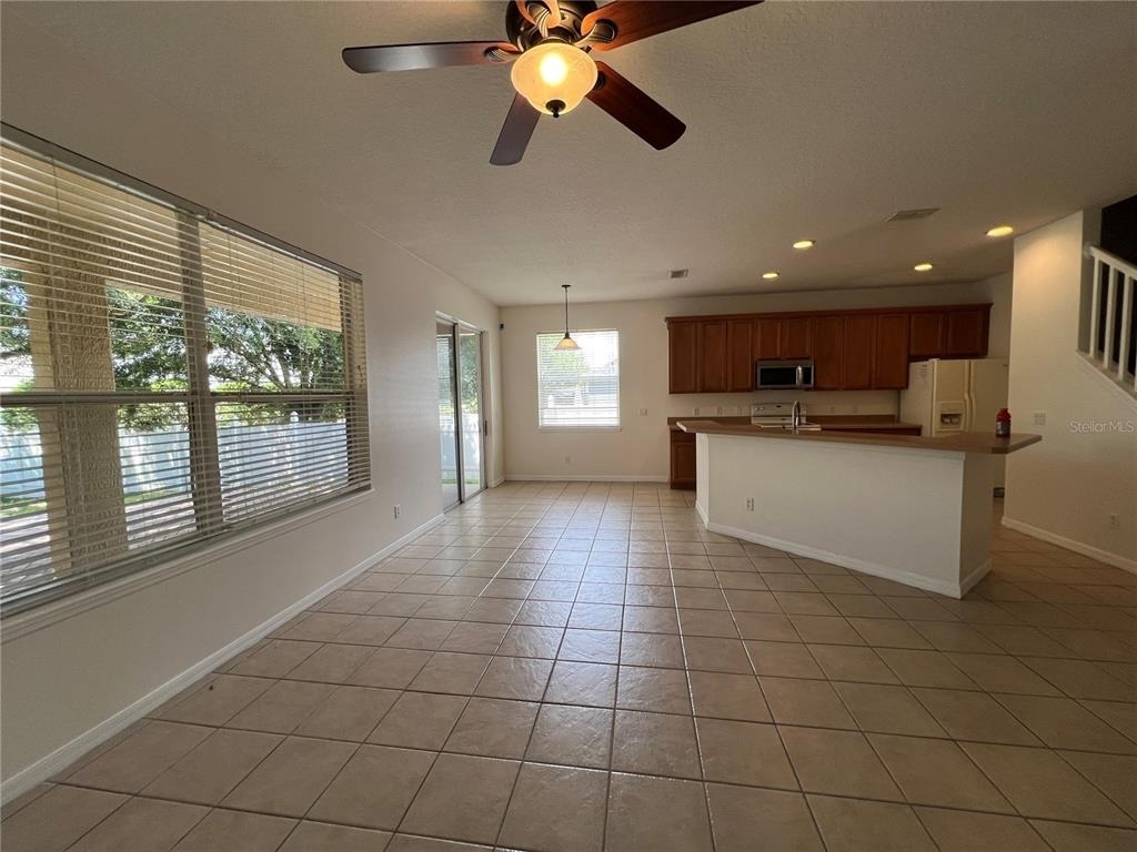 554 Hiawatha Palm Place - Photo 16
