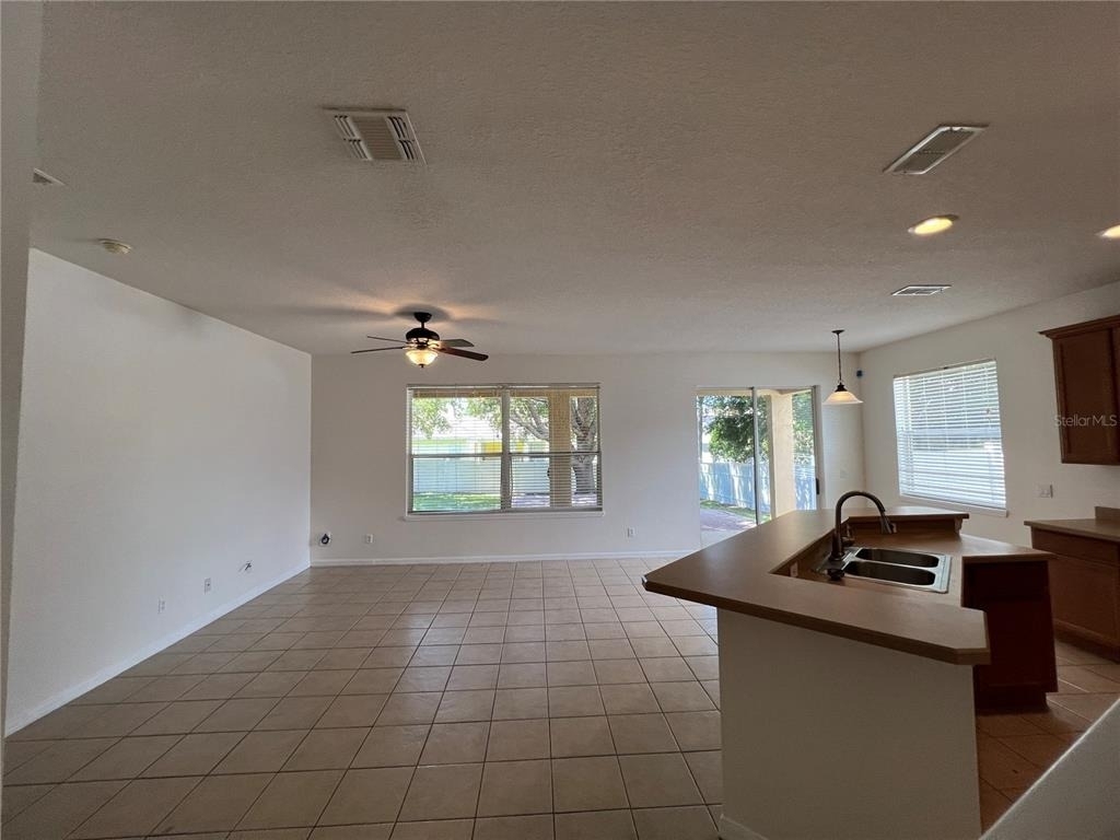 554 Hiawatha Palm Place - Photo 8