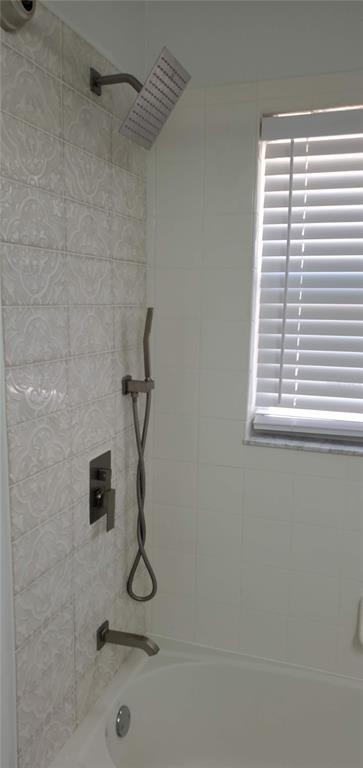5231 Highbury Circle - Photo 17