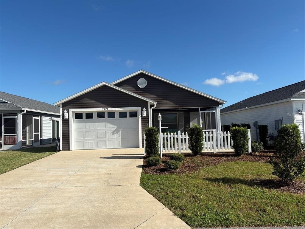 3575 Cochran Street - Photo 0