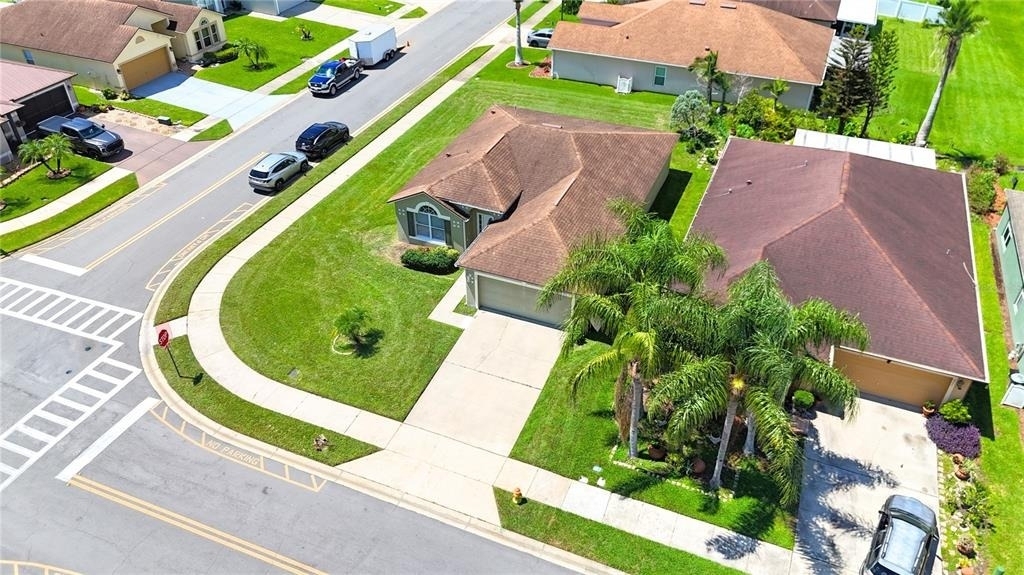 247 Fairfield Drive - Photo 2