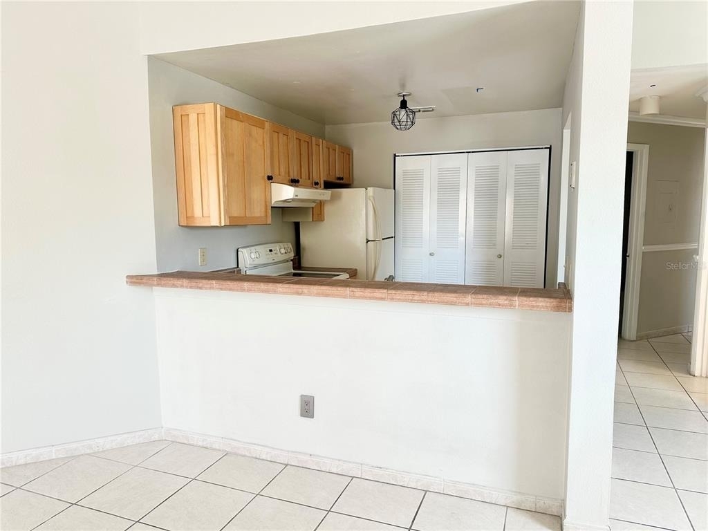 2524 Woodgate Boulevard - Photo 4