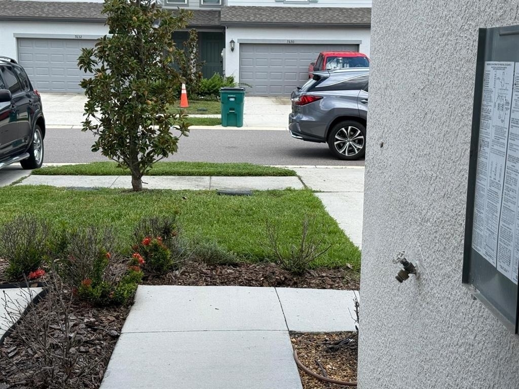 7627 Momentum Parkway - Photo 20