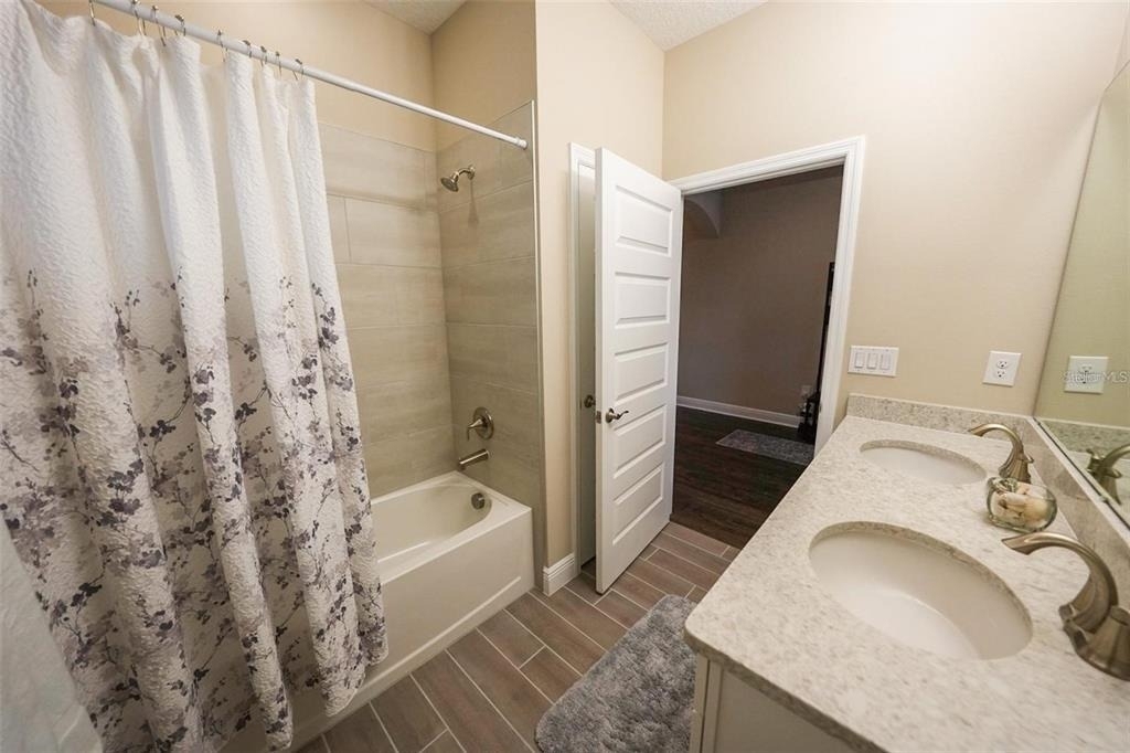 16284 Admiral Cove Lane - Photo 31
