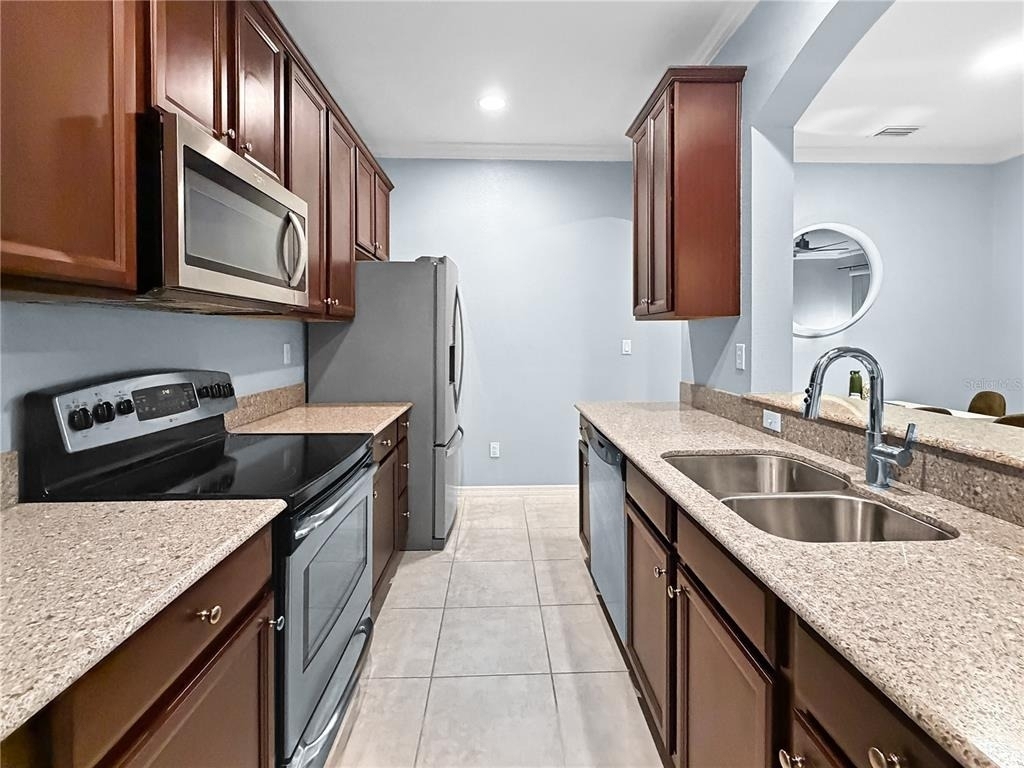 8256 Maritime Flag Street - Photo 3