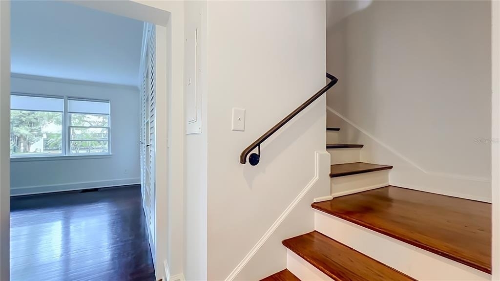 544 N Knowles Avenue - Photo 26