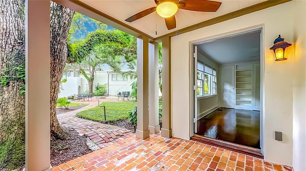 544 N Knowles Avenue - Photo 16