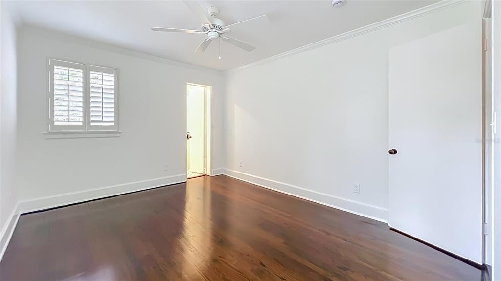 544 N Knowles Avenue - Photo 39
