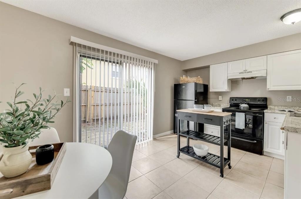 2140 S Palmetto Avenue - Photo 8