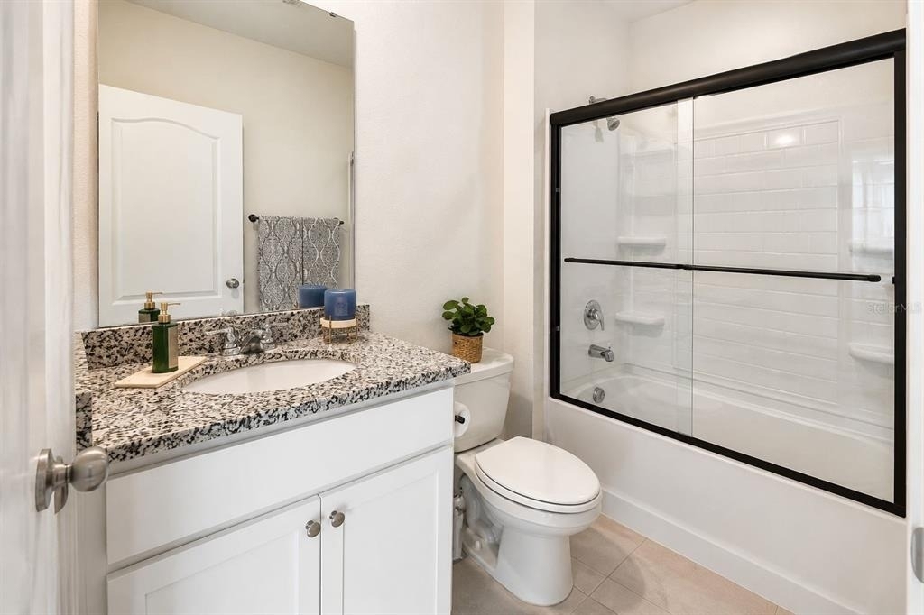 654 Park Place Blvd - Photo 10