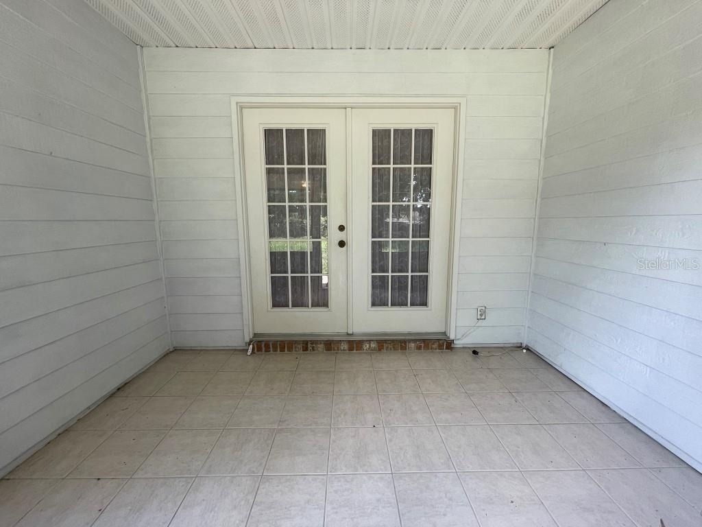 1133 Monroe Avenue - Photo 11