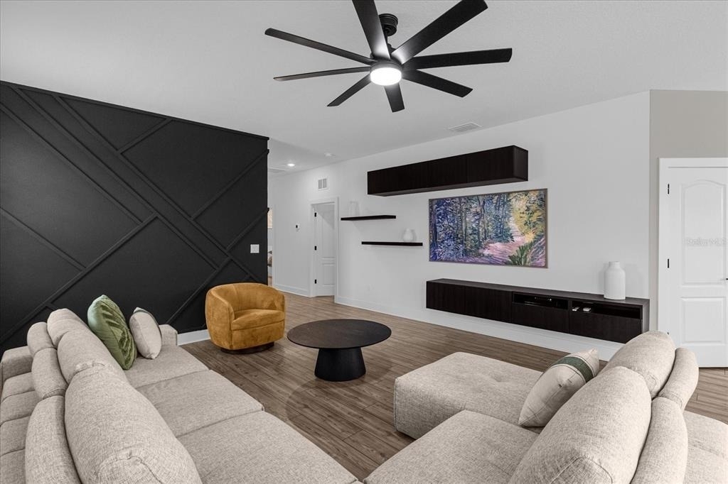 7962 Rumney Lane - Photo 2
