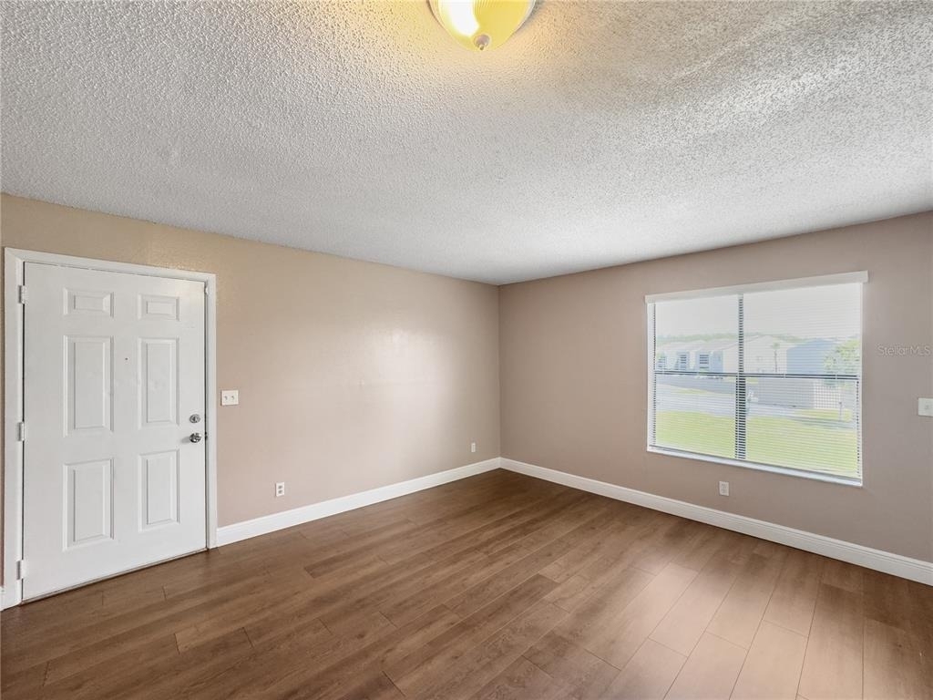 2130 Cascades Boulevard - Photo 8