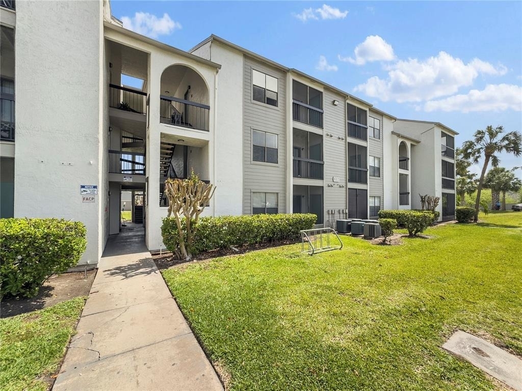 2130 Cascades Boulevard - Photo 0