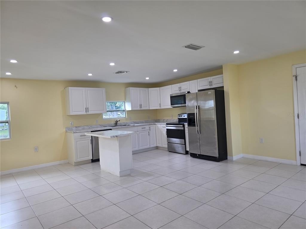3633 Se 20th Terrace - Photo 2