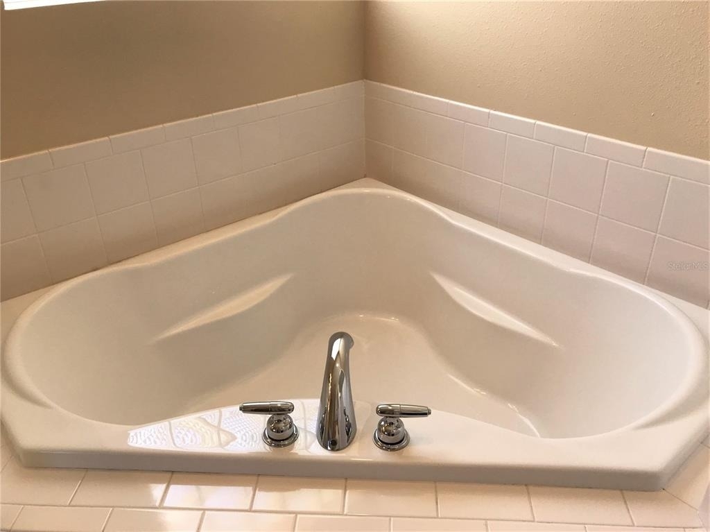 1835 Rocky Pointe Drive - Photo 9