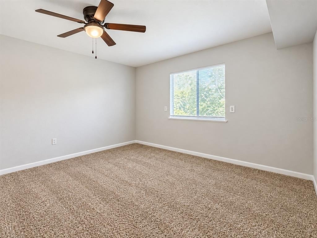 111 Se 16th Avenue - Photo 12