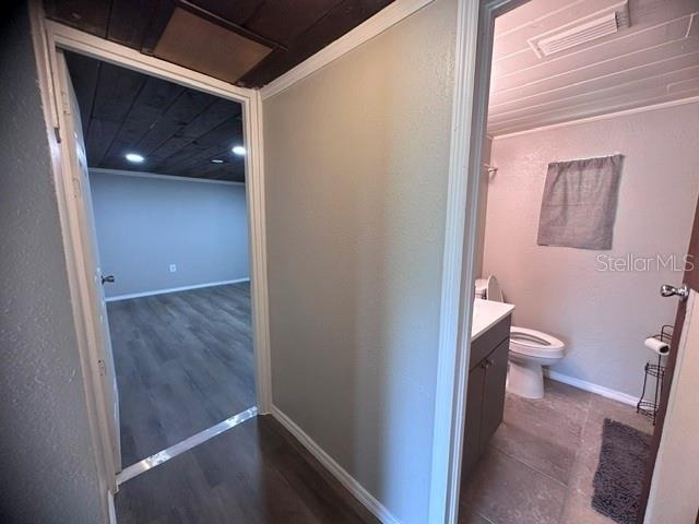 1215 Manor Drive - Photo 18