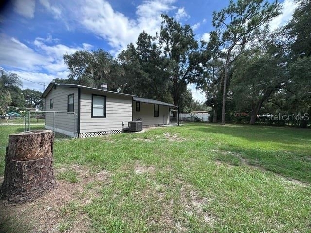 1215 Manor Drive - Photo 8