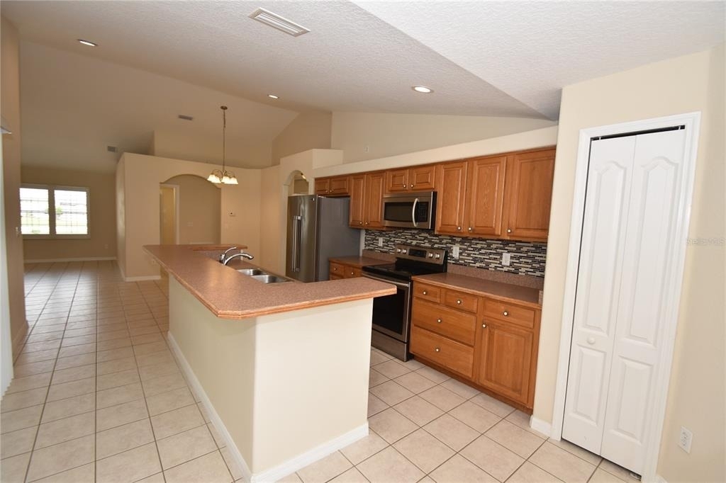 11 Zenith Court - Photo 16