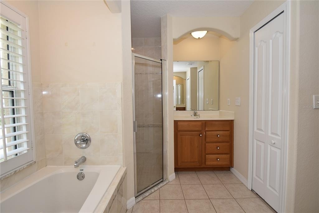 11 Zenith Court - Photo 12