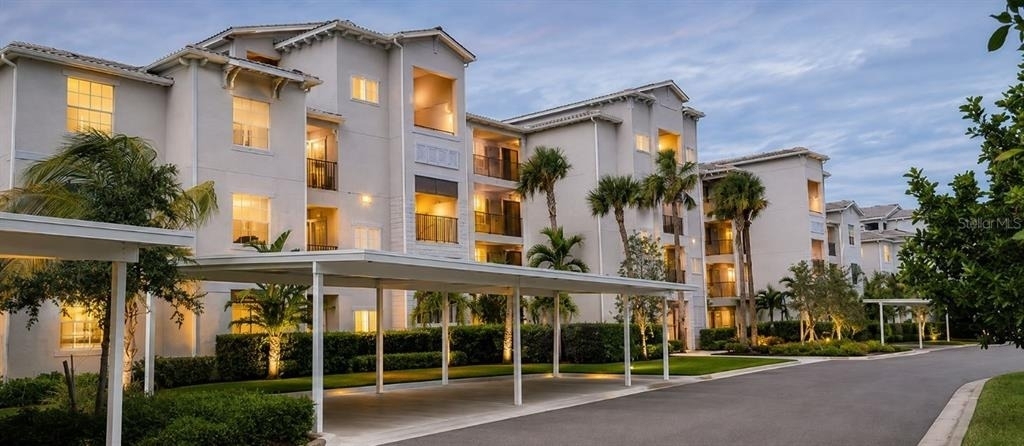 14051 Heritage Landing Boulevard - Photo 0