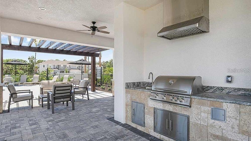 8520 Daybreak Street - Photo 15