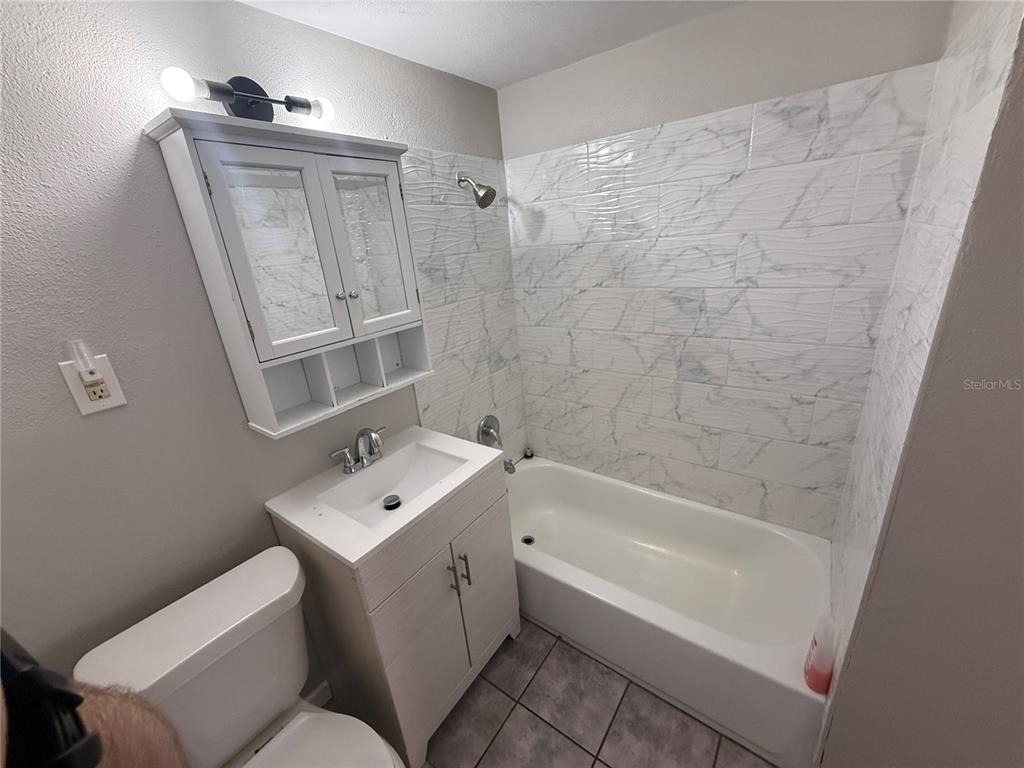 937 15th Street W - Photo 8