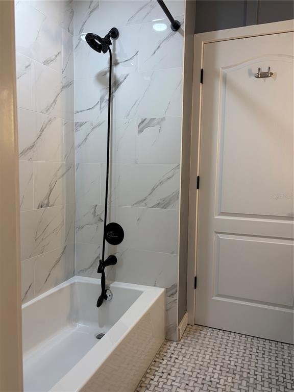 5828 Sandy Pointe Drive - Photo 27