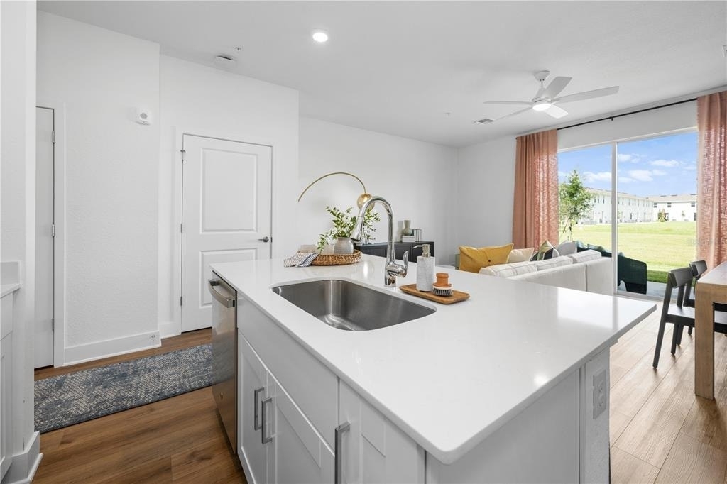 2480 Everson Street - Photo 5