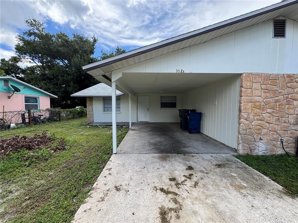 312 60th Avenue Drive W - Photo 0