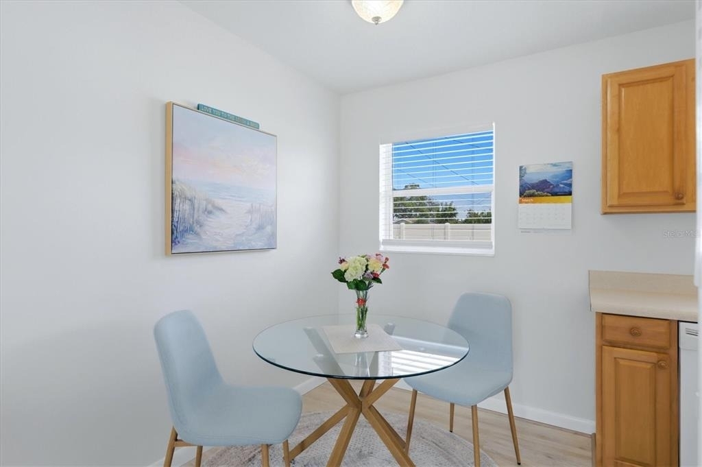 723 S Brink Avenue - Photo 6