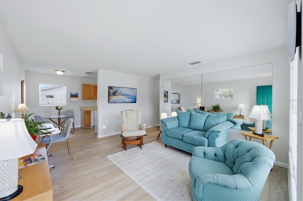 723 S Brink Avenue - Photo 4